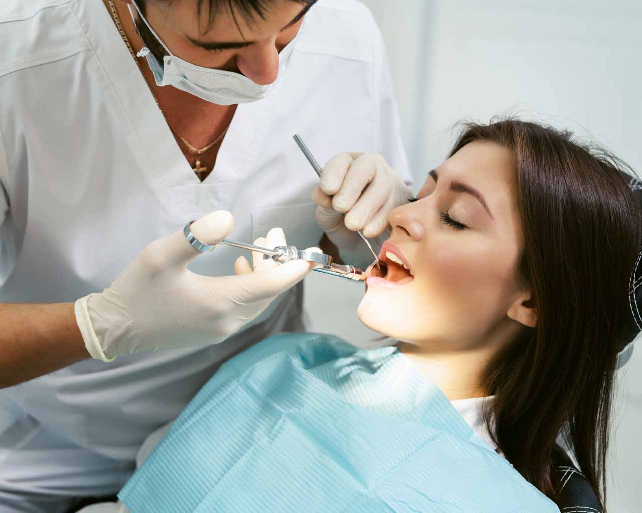 Wisdom Tooth Extraction and Surgery in Singapore | Pain-free Extractions